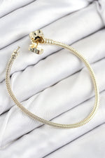 Pirinç Charm Zirkon Taşlı Yonca Model Gold Renk Kadın Bileklik
