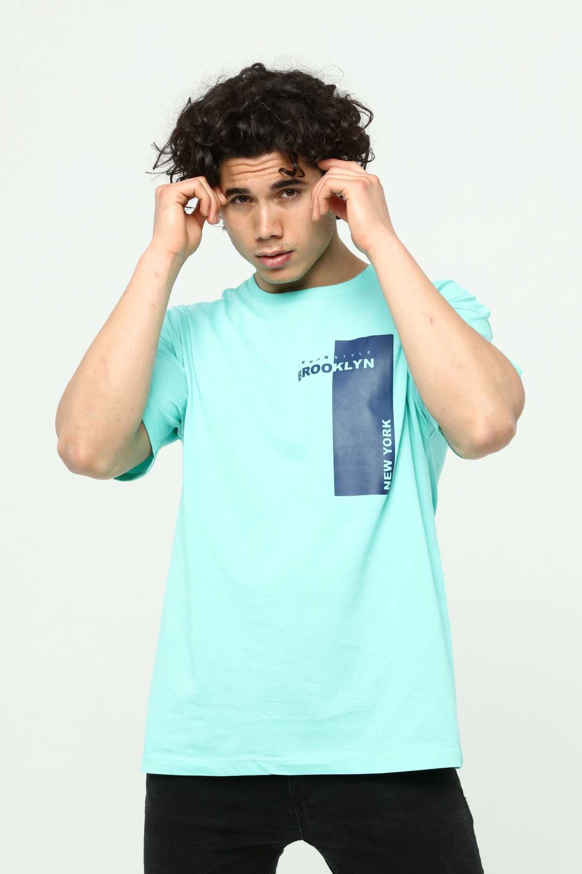 Brooklyn Su Yeşili Erkek Bisiklet Yaka Oversize Kısa Kollu Baskılı T-Shirt