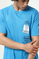 Mavi Ön ve Kol Baskılı Erkek Oversize Kısa Kollu T-Shirt