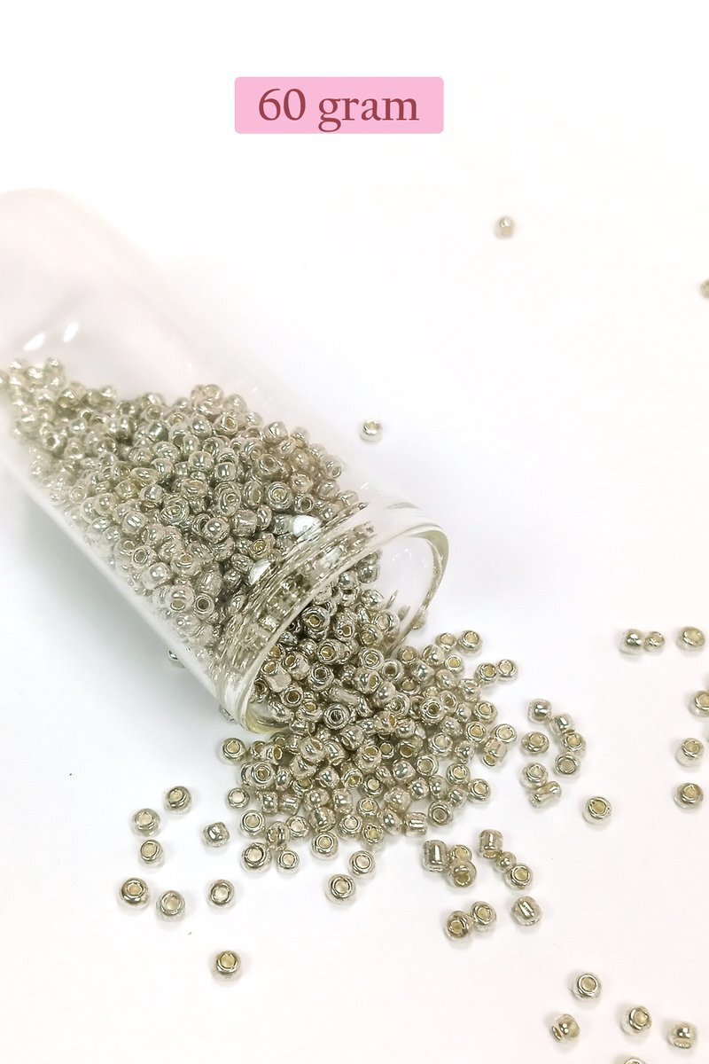 Dökme Cam Kum Boncuk (8/0) 3 mm - 60 Gram - Parlak Gümüş - BNC188