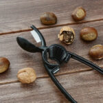 2&apos;si 1 Arada Kestane Çizici ve Ceviz Kıracağı