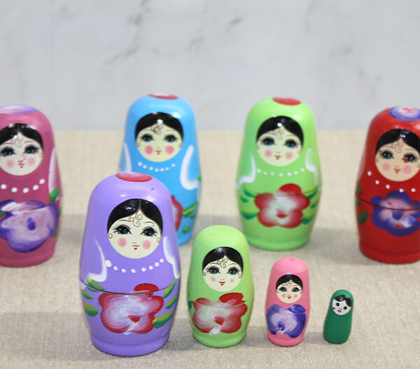 4&apos;lü Ahşap Matruşka