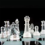 Glass Chess Cam Satranç Takımı (20 cm x 20 cm) - Görsel 4
