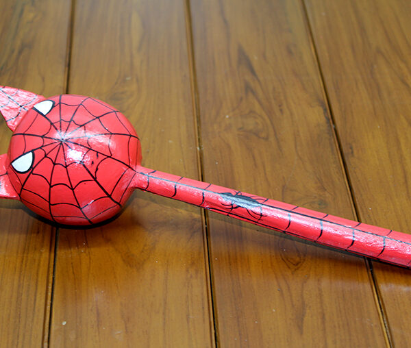 Ahşap Kedili Spiderman Marakas Tekli