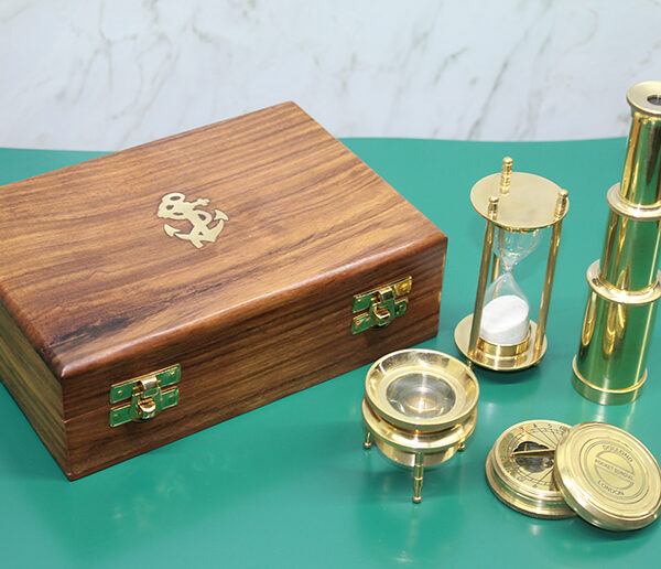 Ahşap Kutulu Dürbün, Kum Saati, Büyüteç, Pusula Seti