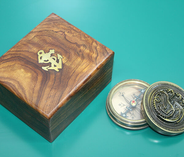 Ahşap Kutulu Pirinç Pusula Ejderha Desenli