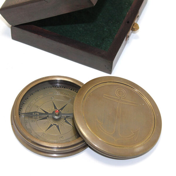 Ahşap Kutulu Pirinç Pusula Model 7