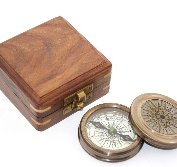 Ahşap Kutulu Pusula Model 1