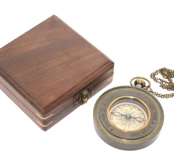 Ahşap Kutulu Pusula Model 4