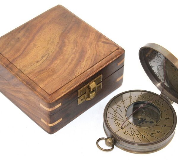 Ahşap Kutulu Pusula Model 8