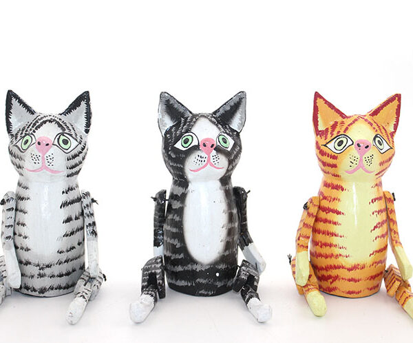 Ahşap Sallanan Kedi