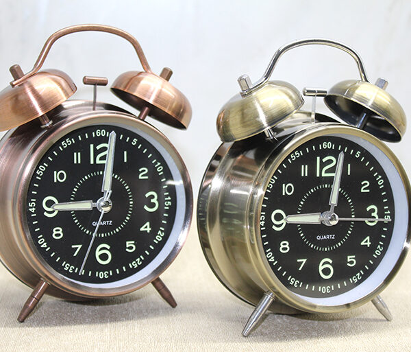 Antik Metal Çalar Saat Model 1