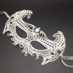 Beyaz Renk Dantel Kesim Balo Maskesi - Görsel 2