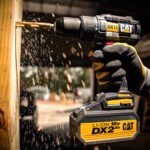 CAT DX11 18Volt/2.0Ah Li-ion Çift Akülü Kömürsüz Profesyonel Şarjlı Matkap - Görsel 3