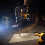 CAT DX12SET 18Volt/2.0Ah Li-ion Çift Akülü Kömürsüz Profesyonel Darbeli Matkap+DA01903 201 Parça Delme/Vidalama Uç Seti - Görsel 5