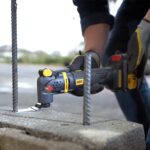 CAT DX41B 18Volt Kömürsüz Profesyonel Çok Amaçlı Devir Ayarlı Raspalama+14 Adet Aksesuar (Akü Dahil Değildir) - Görsel 4