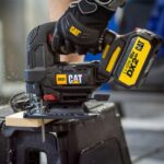 CAT DX51BC 18Volt 2.0Ah Li-ion Tek Akülü Profesyonel Kömürsüz Dekupaj Testere - Görsel 3