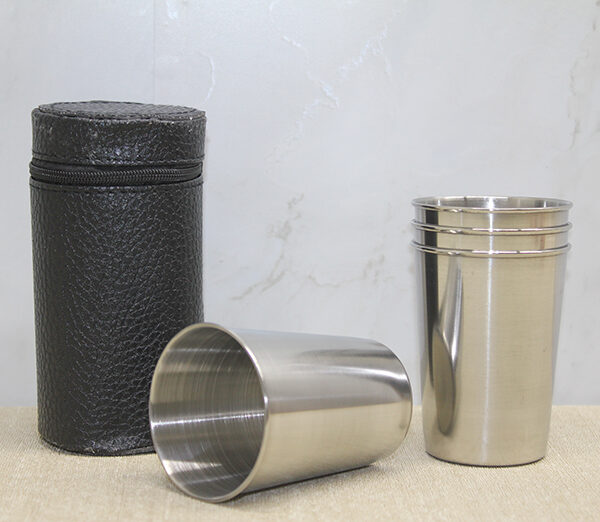 Deri Kılıflı 4&apos;lü Shot Bardak