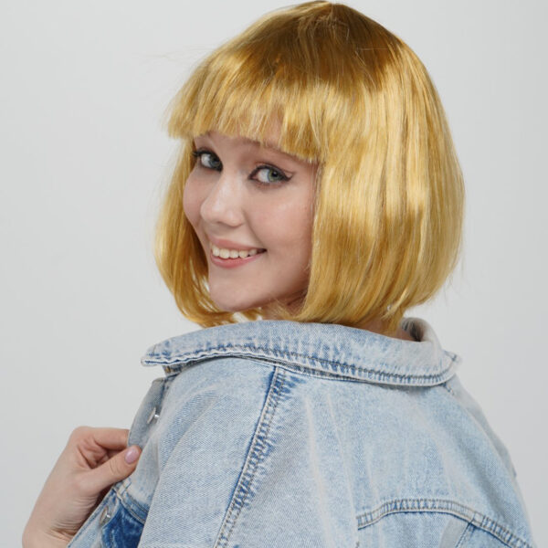 Düz Kesim Küt Parti Peruğu Altın Renk