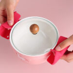 Fiyonk Şeklinde Silikon Tutacak - Görsel 3