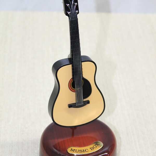 Gitar Müzik Kutusu Model 1