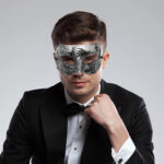 Gümüş Renk Antik Tarz Balo Maskesi - Görsel 3