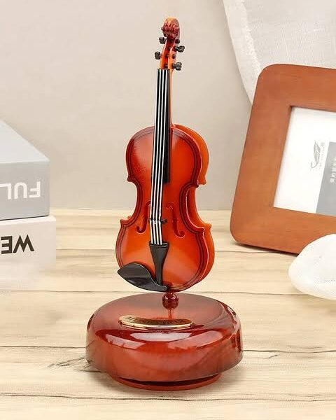 Hareketli Violin Müzik Kutusu