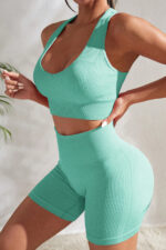 Kadın Açık Mavi Yüksek Bel Çapraz Sırt Detaylı Şortlu Gecelik Takım – Modern, Konforlu ve Günlük Kombinlere Uygun - Görsel 4