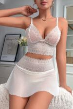 Kadın Beyaz Dantel Tül Detaylı Etekli Şık Gecelik Takımı – Modern, Konforlu - Görsel 3