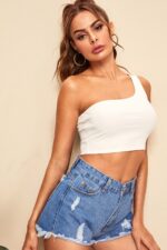 Kadın Beyaz Tek Omuz Crop Büstiyer – Modern ve Şık Tasarım - Görsel 4