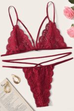 Kadın Bordo Dantel Sütyen Külot Takımı – Modern, Konforlu ve Günlük Kombinlere Uygun