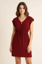 Kadın Bordo Yanları Yırtmaçlı Tokalı V Yaka Mini Plaj Elbisesi