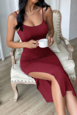 Kadın Bordo Yırtmaçlı Diz Altı Vücüdu Saran Gecelik - Görsel 3