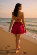 Kadın Fuşya Şortlu Belden ve Boyundan Bağlamalı Bikini Takımı – Modern, Konforlu ve Günlük Kombinlere Uygun - Görsel 4