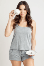 Kadın Gri Şortlu Penye Gecelik Takımı – Modern, Konforlu ve Günlük Kombinlere Uygun - Görsel 3