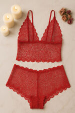Kadın Kırmızı Dantel Bralet Şort Takımı – Tutkulu ve Çekici İç Giyim - Görsel 2