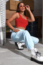 Kadın Kırmızı Kalın Askılı Crop Top Büstiyer – Modern ve Şık Tasarım - Görsel 5