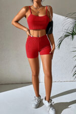 Kadın Kırmızı Şortlu Kaşkorse Gecelik Takım – Modern, Konforlu ve Günlük Kombinlere Uygun - Görsel 4