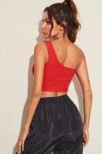 Kadın Kırmızı Tek Omuz Crop Büstiyer – Modern ve Şık Tasarım - Görsel 5