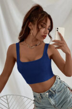 Kadın Lacivert Kalın Askılı Crop Top Büstiyer – Modern ve Şık Tasarım - Görsel 5