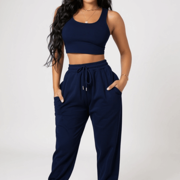 Kadın Lacivert Kaşkorse Cepli Jogger Eşofman Altı ve Crop Top Bluz – Şık, Rahat ve Kolay Kombinlenebilir