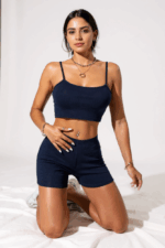 Kadın Lacivert Şortlu Kaşkorse Gecelik Takım – Modern, Konforlu ve Günlük Kombinlere Uygun - Görsel 2