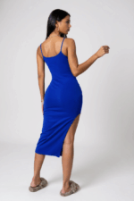 Kadın Mavi Yırtmaçlı Diz Altı Vücüdu Saran Gecelik - Görsel 5