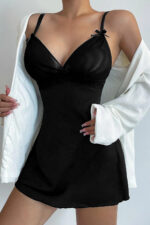 Kadın Siyah Askılı Beli Dantelli Göğsü Fiyonklu Şık Gecelik – Modern ve Şık Tasarım - Görsel 5