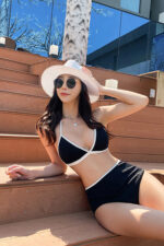 Kadın Siyah Beyaz Kaşkorse Yüksek Bel Bikini Takımı – Modern, Konforlu ve Günlük Kombinlere Uygun - Görsel 4