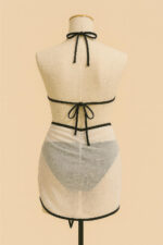 Kadın Siyah Beyaz Pareolu Yandan ve Boyundan Bağlamalı 3&apos;lü Bikini Takımı – Modern, Konforlu ve Günlük Kombinlere Uygun - Görsel 4