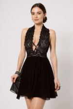 Kadın Siyah Çapraz Bağlı Kısa Tül Dantel Gecelik – Modern ve Şık Tasarım - Görsel 3