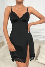 Kadın Siyah Dantelli Fiyonklu ve Yırtmaçlı Şık Gecelik – Modern ve Şık Tasarım - Görsel 3
