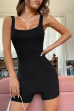 Kadın Siyah Kalın Askılı Şortlu Kaşkorse Tulum Gecelik – Modern ve Şık Tasarım - Görsel 4