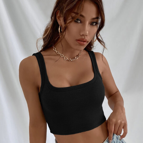 Kadın Siyah Kalın Askılı Crop Top Büstiyer – Modern ve Şık Tasarım